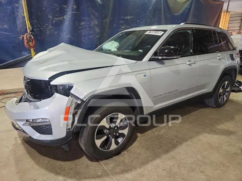 2025 Jeep CHEROKEE фото