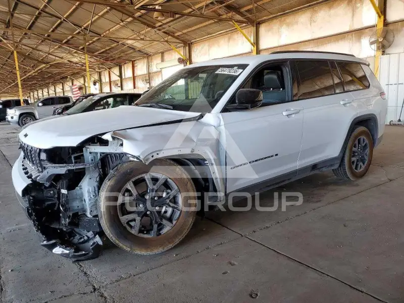 2025 Jeep CHEROKEE photo