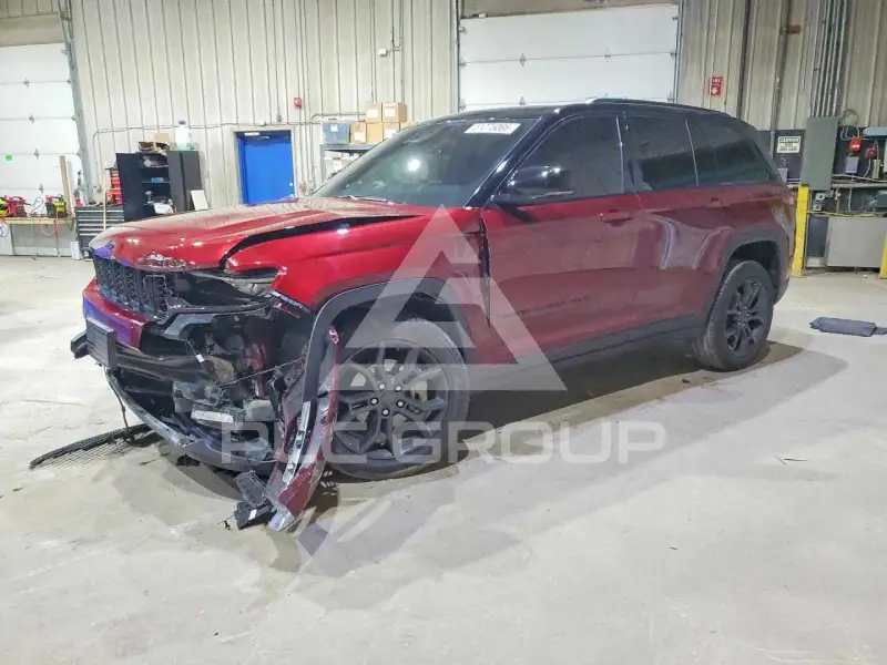 2025 Jeep Grand Cherokee фото