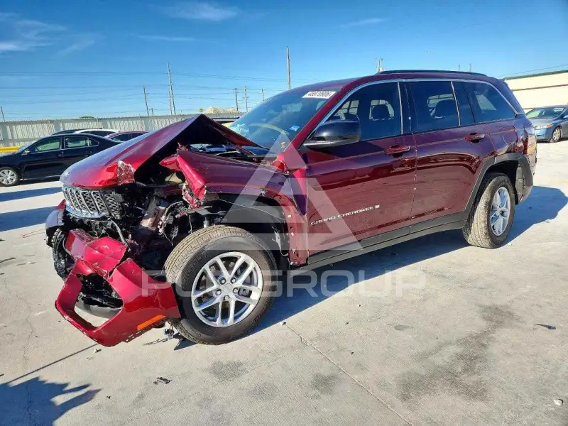 2025 Jeep CHEROKEE photo