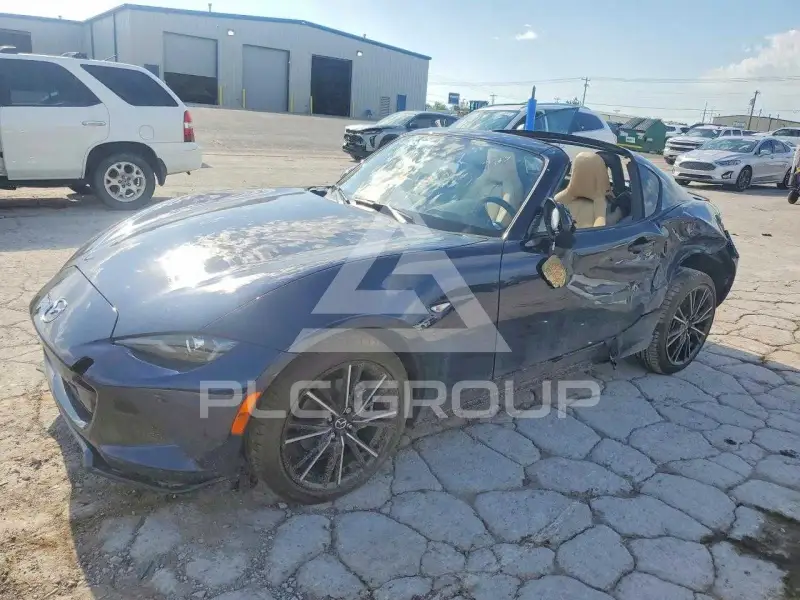 2025 Mazda MX-5 фото