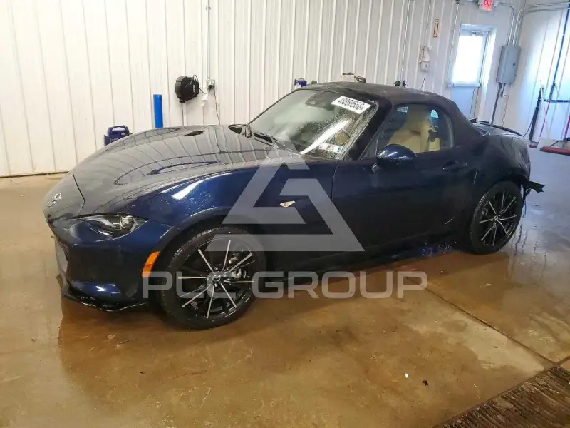 2025 Mazda MX-5 фото