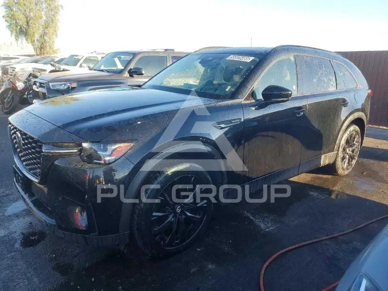 2025 Mazda CX-90 photo