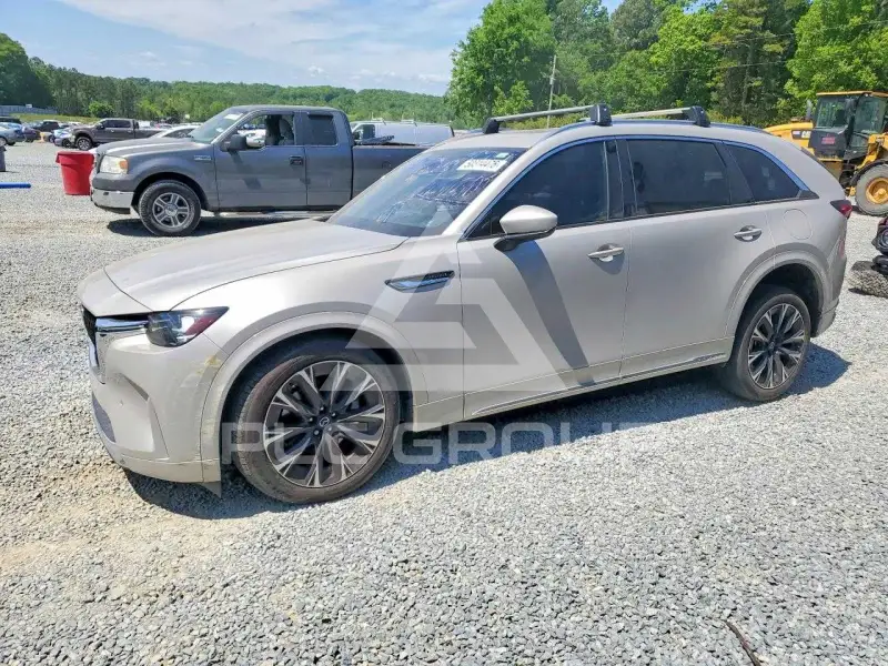 2025 Mazda CX-90 фото