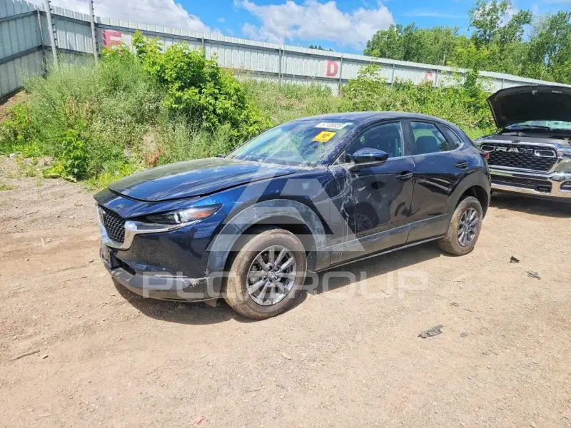 2025 Mazda CX-3 photo