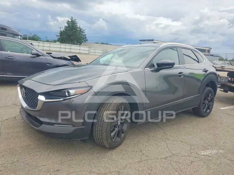 2025 Mazda CX-3 фото