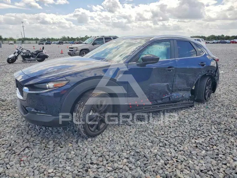 2025 Mazda CX-3 photo