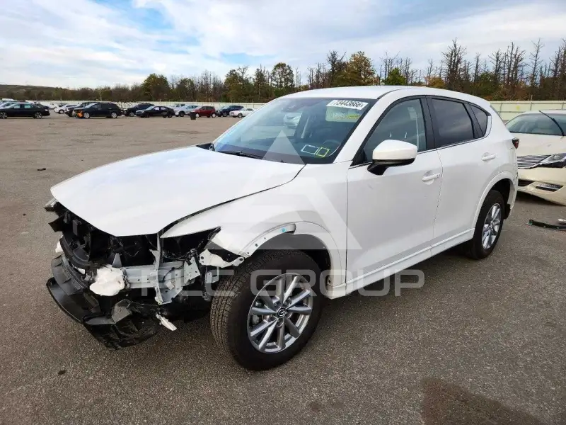 2025 Mazda CX-5 photo