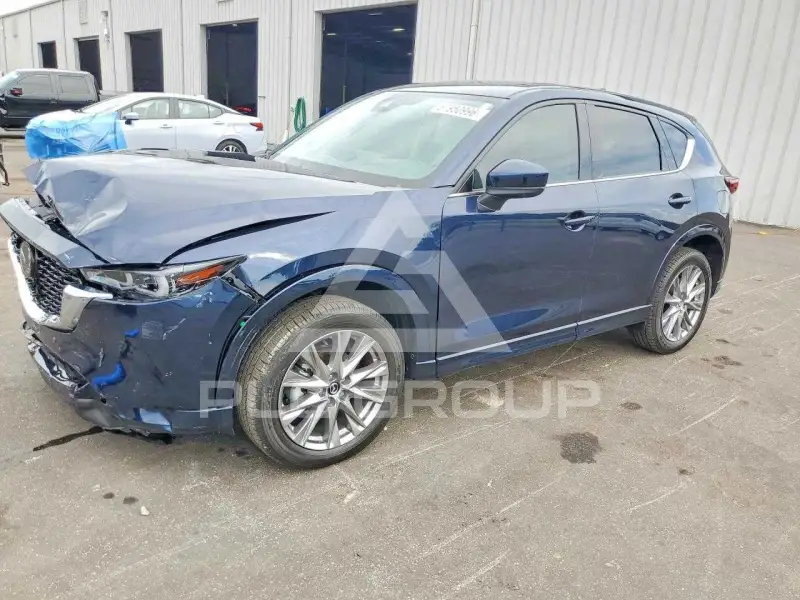 2025 Mazda CX-5 photo