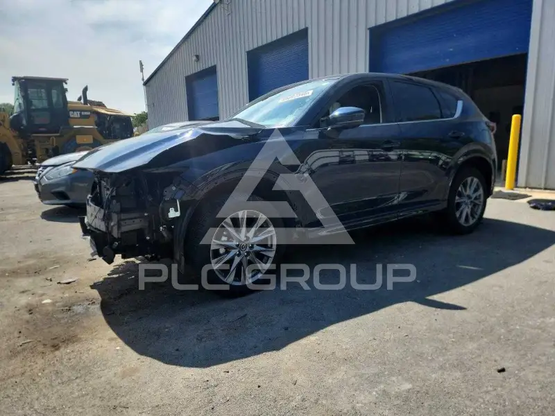 2025 Mazda CX-5 photo