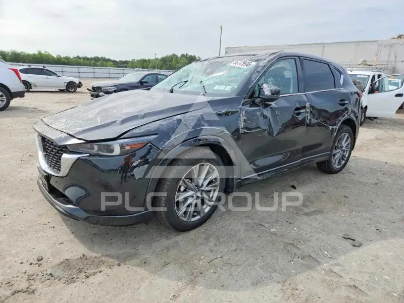 2025 Mazda CX-5 photo