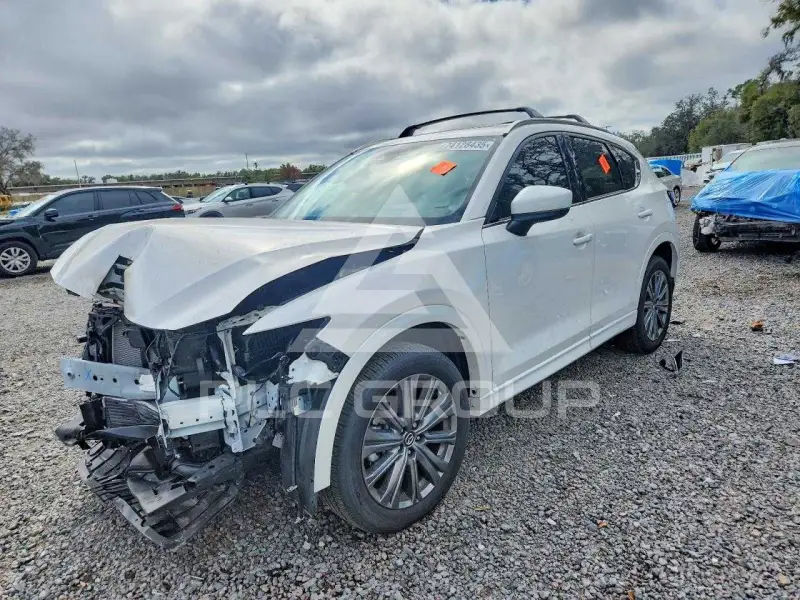 2025 Mazda CX-5 photo