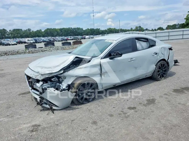 2025 Mazda 3 фото