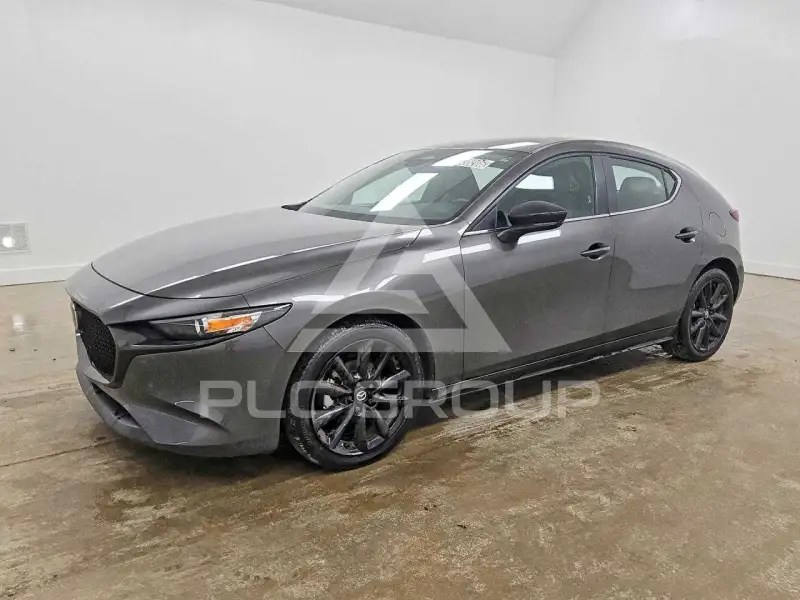 2025 Mazda 3 фото