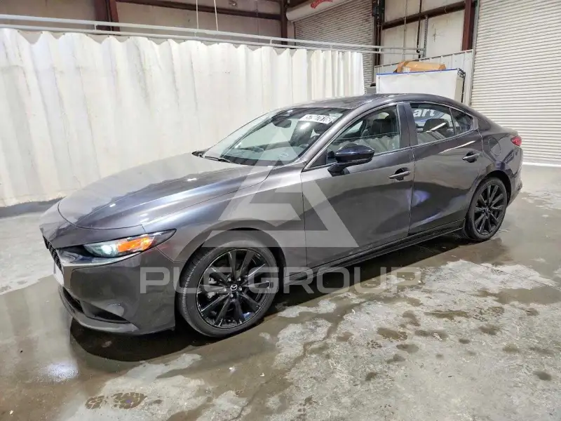 2025 Mazda 3 фото