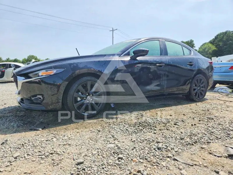 2025 Mazda 3 photo