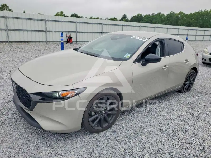 2025 Mazda 3 фото