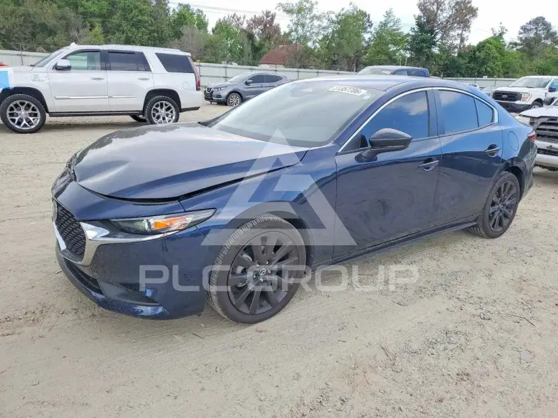 2025 Mazda 3 photo