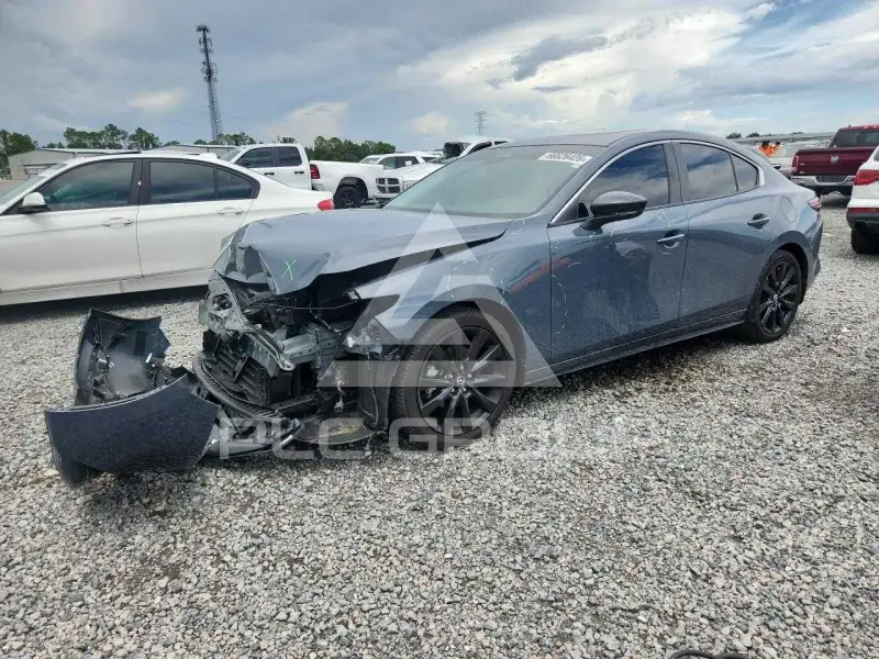2025 Mazda 3 фото