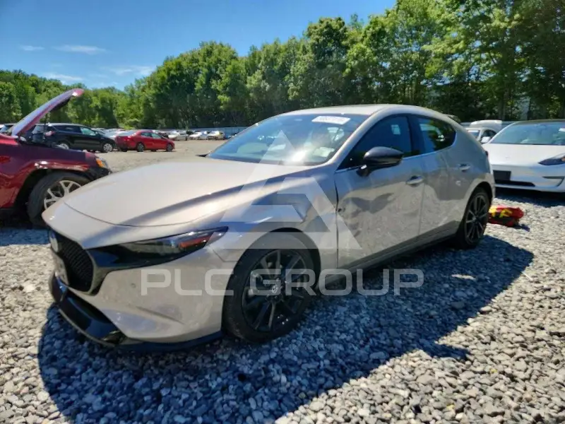 2025 Mazda 3 фото