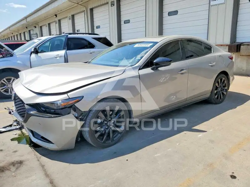 2025 Mazda 3 фото