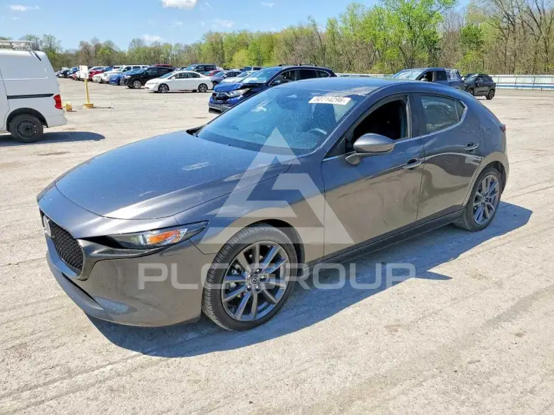 2025 Mazda 3 фото