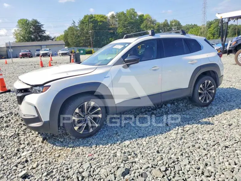 2025 Mazda CX-5 photo