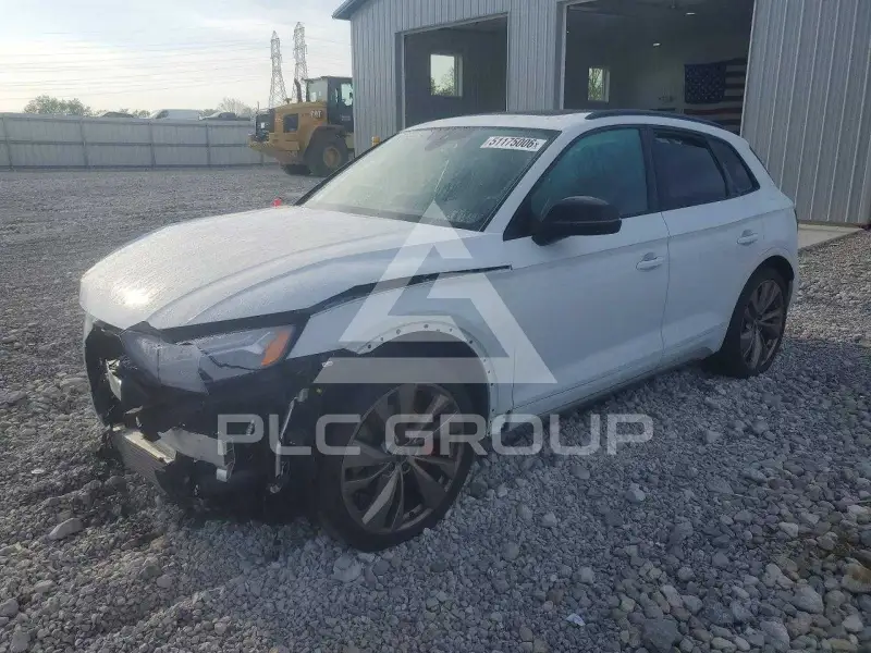 2025 Audi SQ5 фото