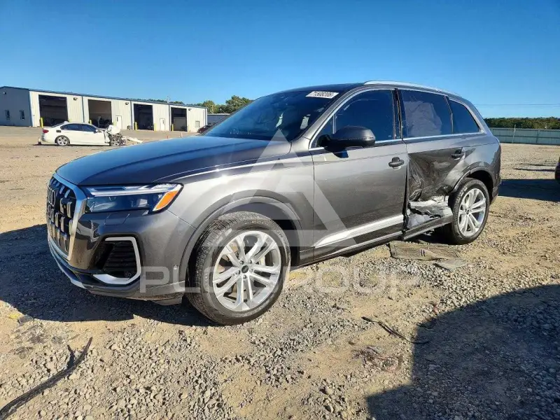 2025 Audi Q7 photo