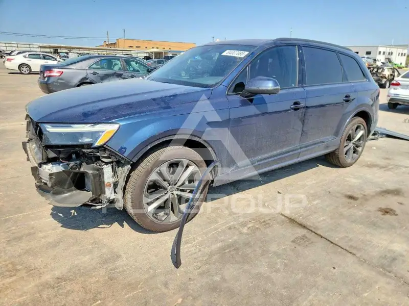 2025 Audi Q7 фото