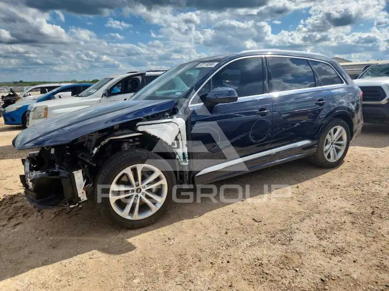 2025 Audi Q7 фото
