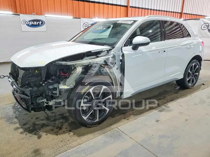 2025 Audi Q3 photo