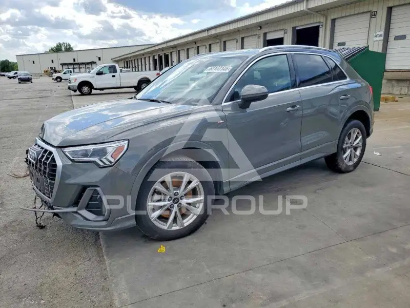 2025 Audi Q3 фото