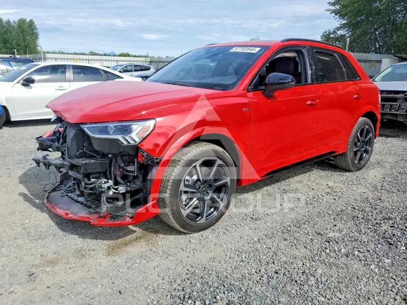 2025 Audi Q3 фото