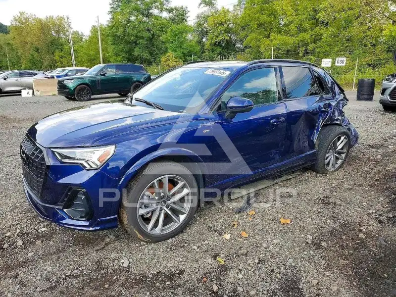 2025 Audi Q3 фото