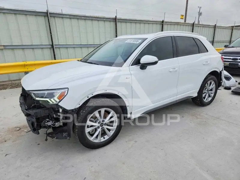 2025 Audi Q3 photo