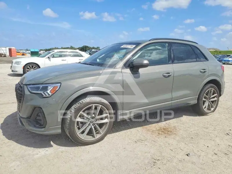 2025 Audi Q3 photo