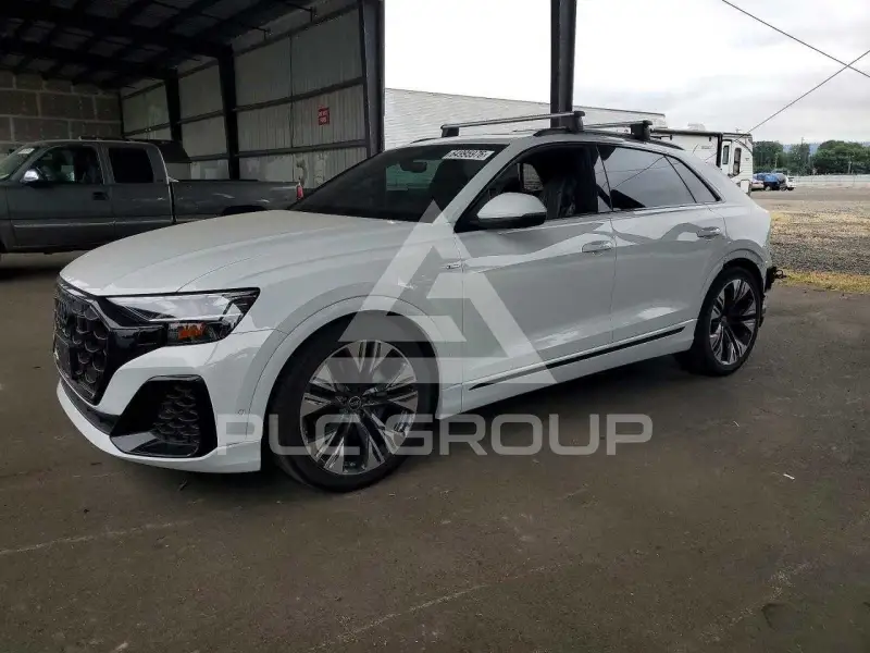 2025 Audi Q8 фото