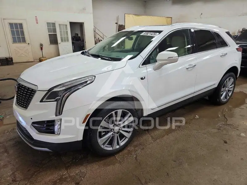 2025 Cadillac XT5 фото