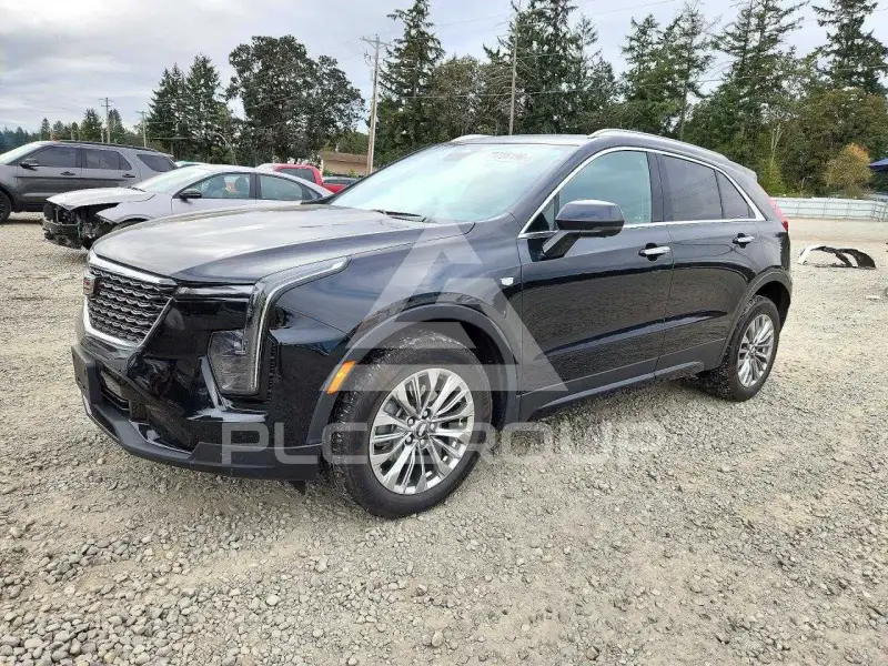 2025 Cadillac XT4 photo