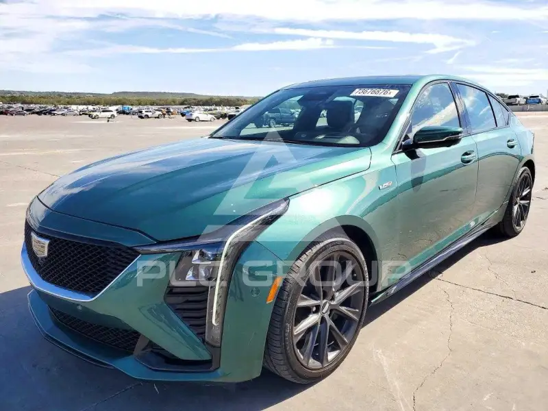 2025 Cadillac CT5 фото