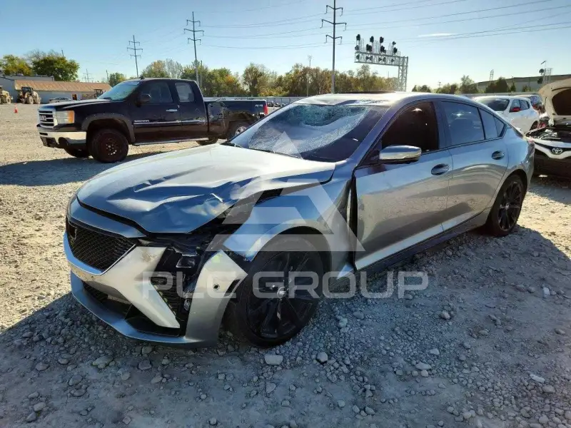 2025 Cadillac CT5 фото