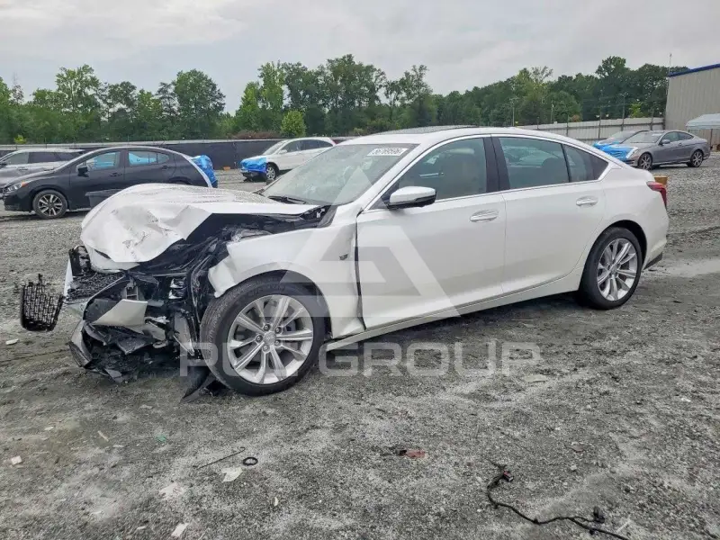 2025 Cadillac CT5 фото