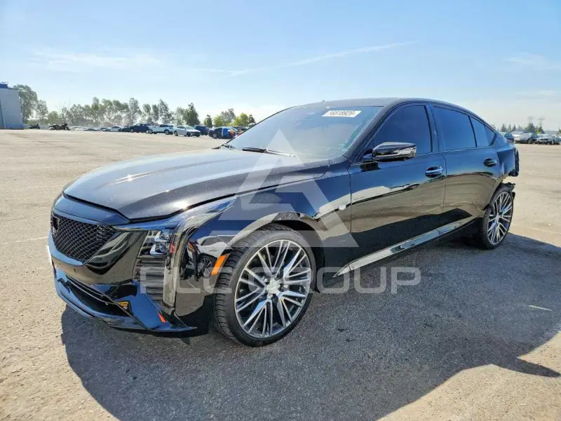 2025 Cadillac CT5 фото