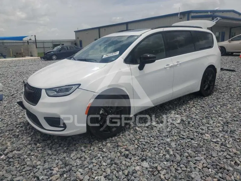 2025 Chrysler PACIFICA photo