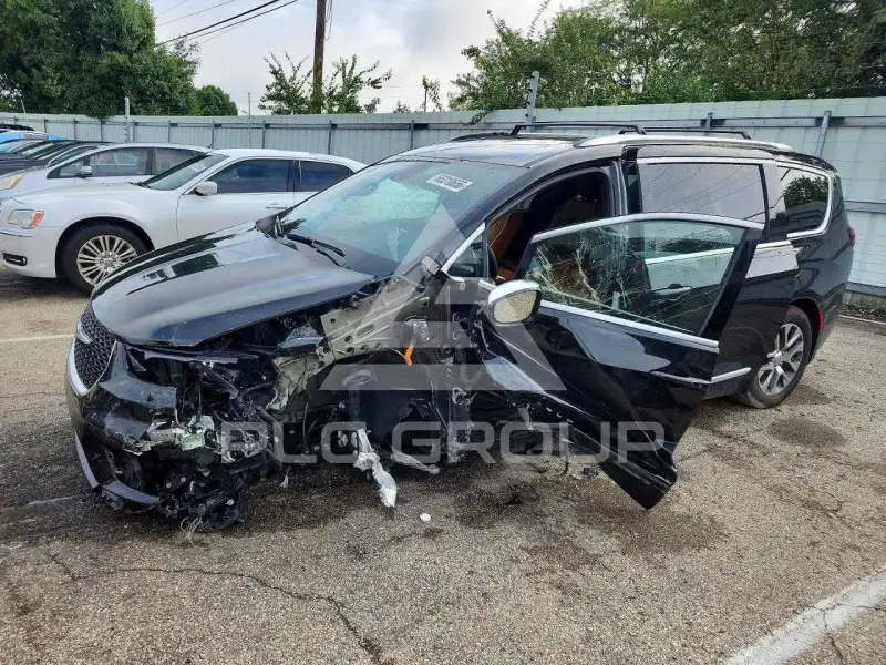 2025 Chrysler PACIFICA photo