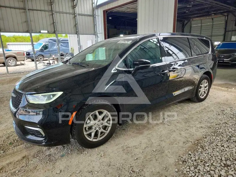 2025 Chrysler PACIFICA photo