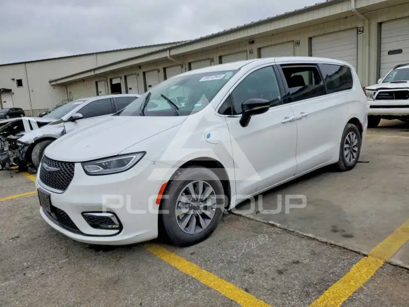 2025 Chrysler PACIFICA фото