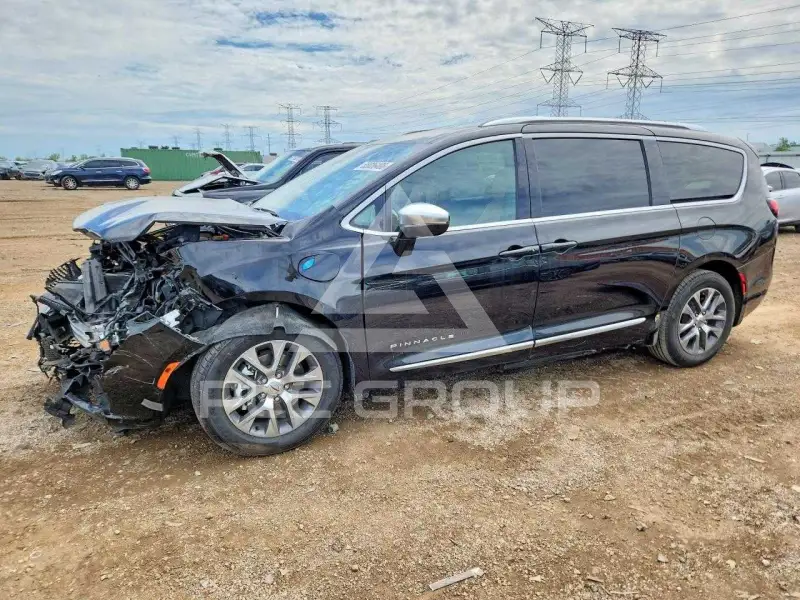 2025 Chrysler PACIFICA фото