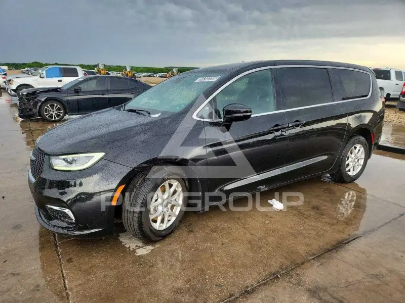 2025 Chrysler PACIFICA photo